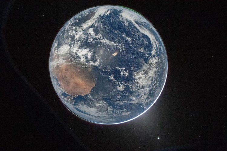 Las impresionantes imágenes de la Tierra tomadas por la misión Artemis II