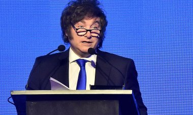 Javier Milei volvió a cuestionar a las universidades y mostró un gráfico contra los rectores