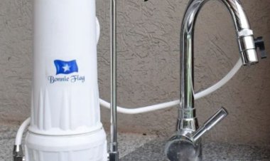 ANMAT prohibió seis marcas de filtros de agua y un limpia tapizados