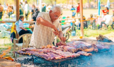 Rivadavia espera el 25 de Mayo con un gran "Locro Patrio" gratuito y peña familiar en El Mangrullo