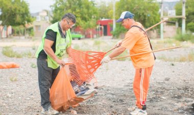 Miodowsky transforma los servicios de Rivadavia con un histórico despliegue en las calles
