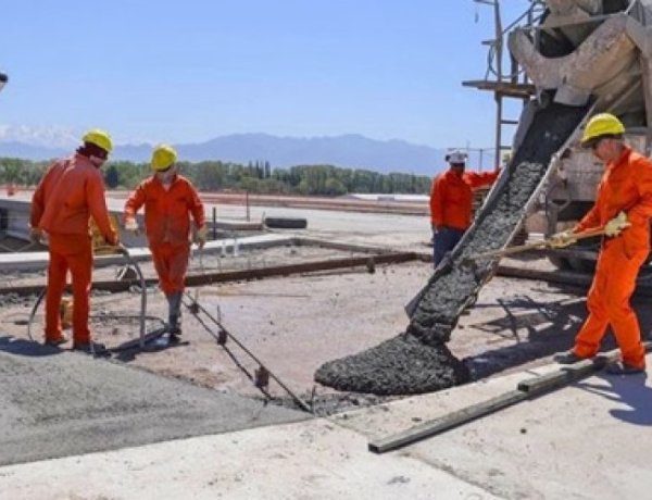 Milei activa la obra pública en La Rioja