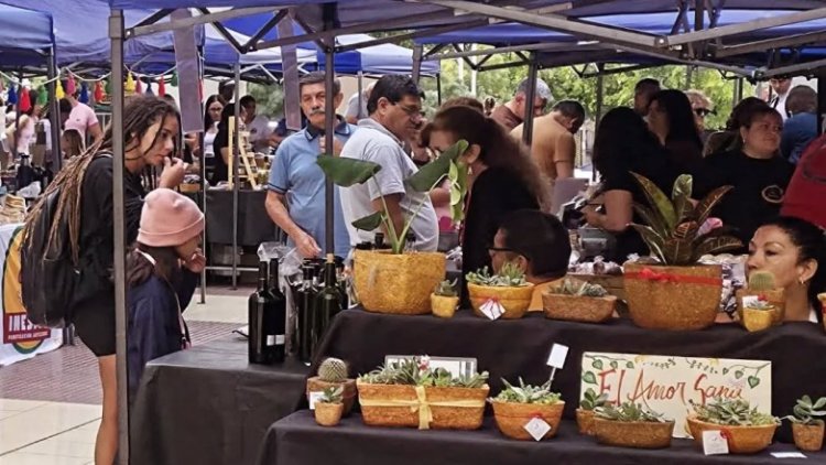 Realizan una nueva edición de la Feria Agroproductiva en el Centro Cívico