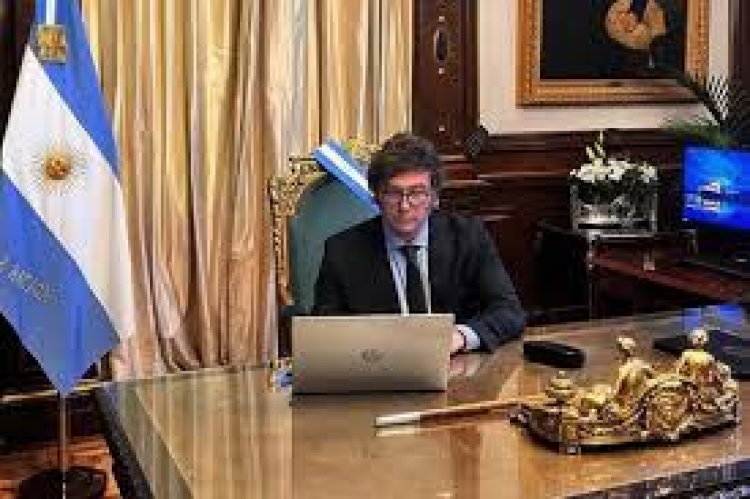 Javier Milei busca la foto de unidad en medio de la interna libertaria