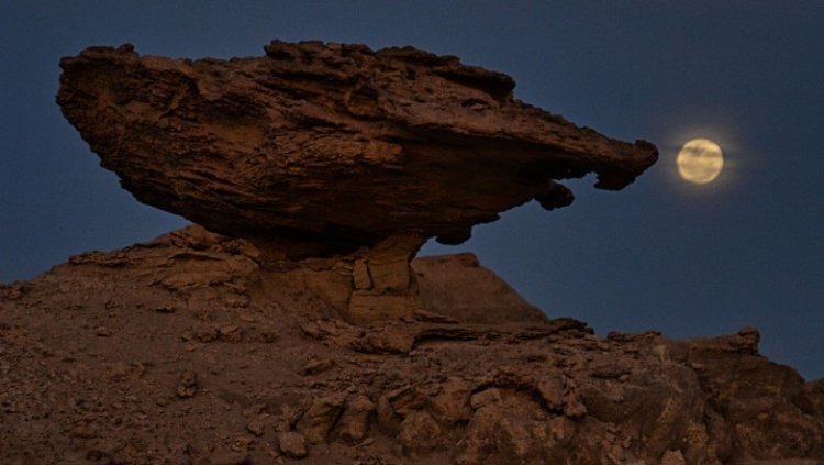 La magia de la luna llena vuelve a iluminar Ischigualasto