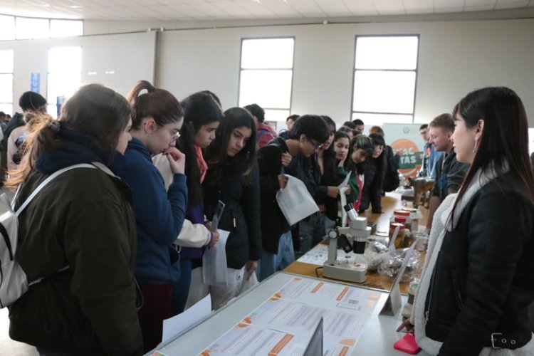 La UNSJ abrió sus puertas con la Feria Educativa