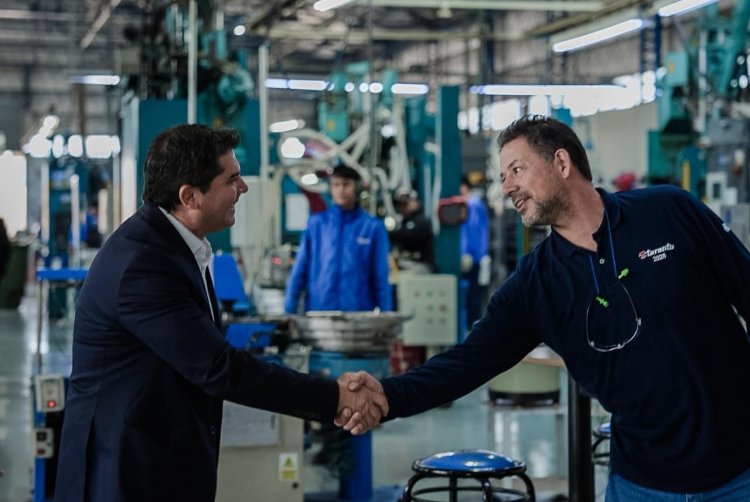 Con una visita a Taranto, Orrego reafirmó su compromiso de acompañar a empresas que confían en San Juan