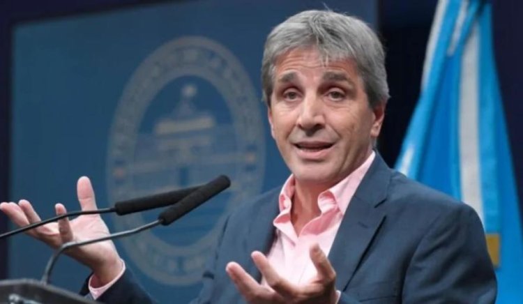 Caputo quiere modificar la Ley de Inocencia Fiscal porque nadie saca los dólares del colchón