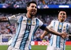 Messi brilló con un triplete y Argentina le ganó a Argelia