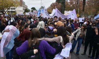 Masiva marcha de Ni Una Menos en San Juan