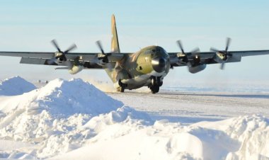 Así es el aterrizaje de avión más exigente de la Antártida Argentina