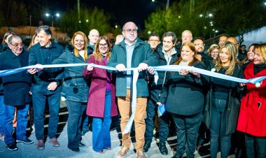 Miodowsky dejó inaugurada la pavimentación del barrio Conjunto 8 en Marquesado