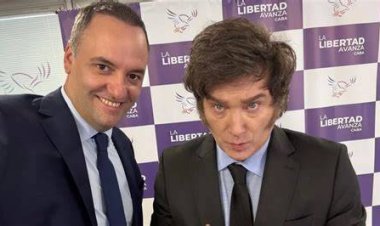 Milei: "Si a Manuel Adorni lo consideran culpable, lo eyecto de una patada"