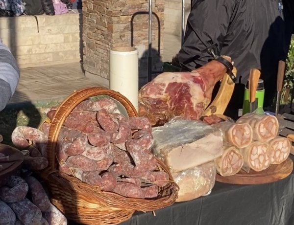 Presentación de la 3° Fiesta del Pan y la Semita y de la Fiesta Provincial del Carneo Español