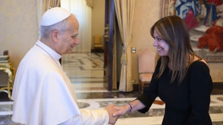 León XIV recibió a Sandra Pettovello en el Vaticano