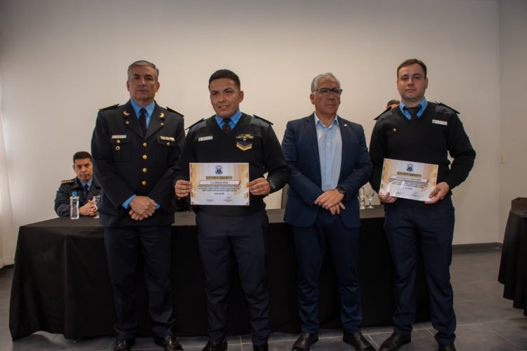 Policías sanjuaninos fueron reconocidos por su servicio ejemplar a la comunidad