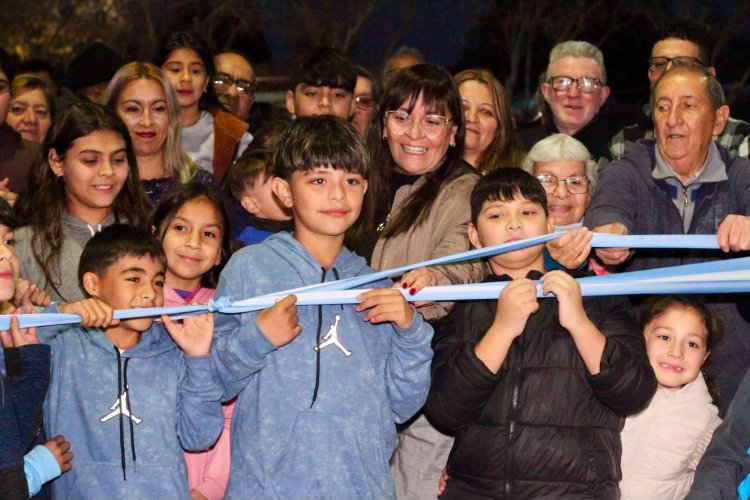 Chimbas inauguró la nueva plaza de los lotes hogares N 8 Y 15
