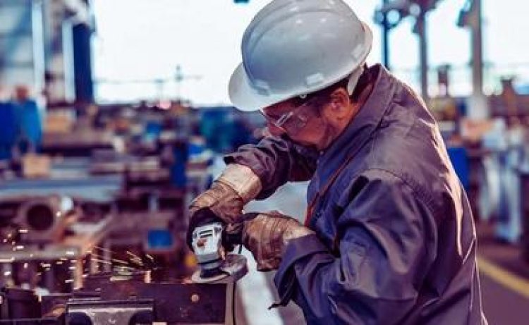 El empleo registrado se desplomó y ya hay casi 41.000 puestos menos en un año