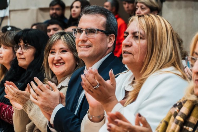 Rawson celebró con emoción el acto de Promesa a la Bandera