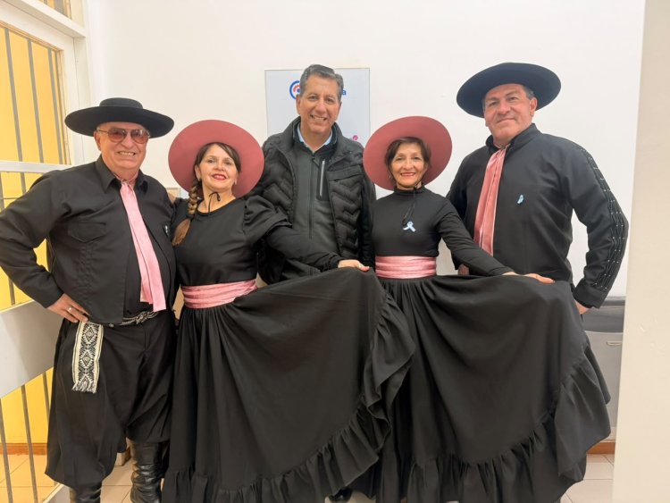 Alma Folklórica representó a Pocito en la Fiesta Nacional de los Abuelos