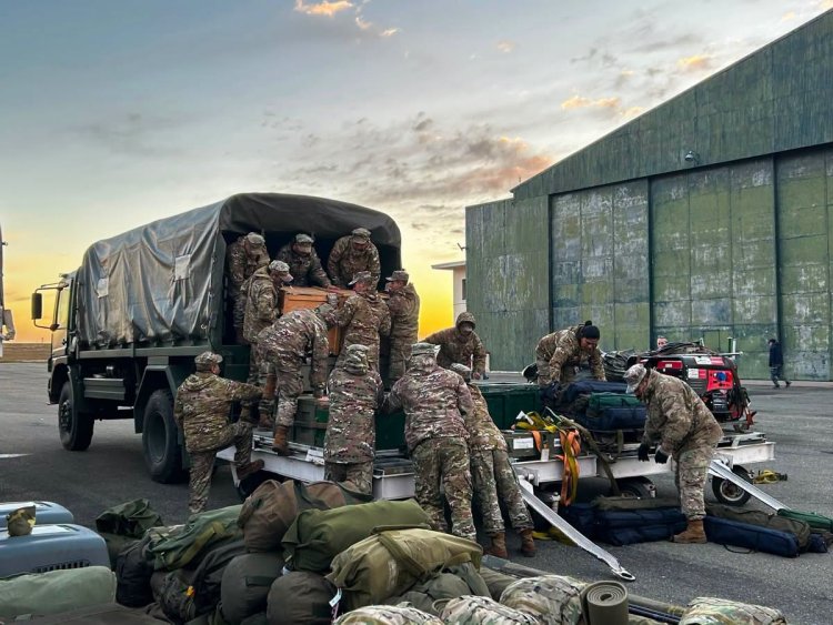 Partió el avión de Argentina que enviará personal militar a Venezuela