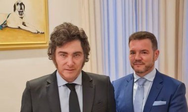 Javier Milei removió al cónsul en España