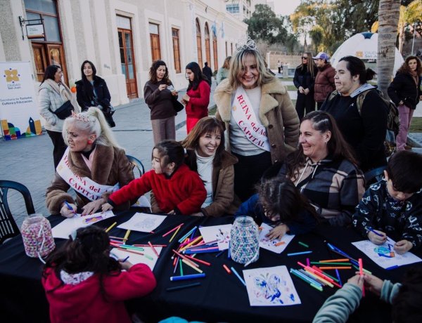 La Ciudad dió inicio a las vacaciones de invierno con cine y Plaza y Arte e invita a disfrutar de “Nadie duerme la siesta”