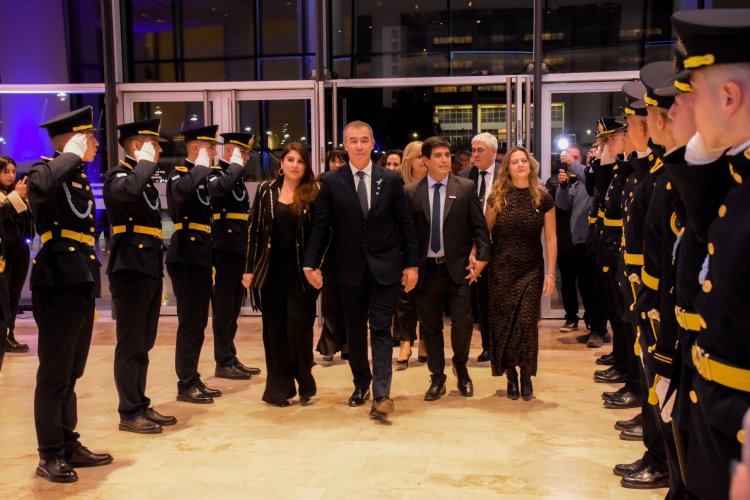 La Gala Patria abrió las celebraciones por el Día de la Independencia en el Teatro del Bicentenario