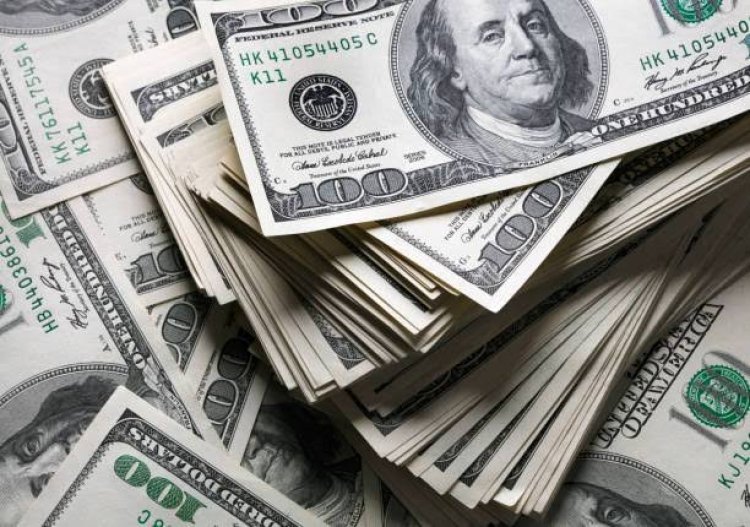 El dólar bajó y ya está más barato que a fines de junio