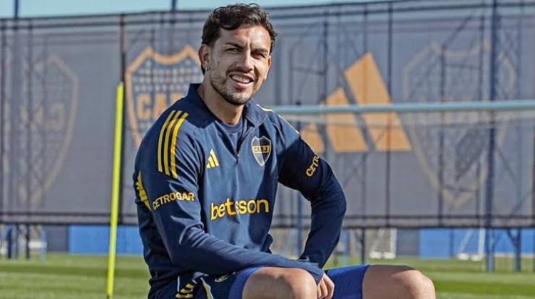 Paredes volvió a Boca y ya se entrenó a la par de sus compañeros