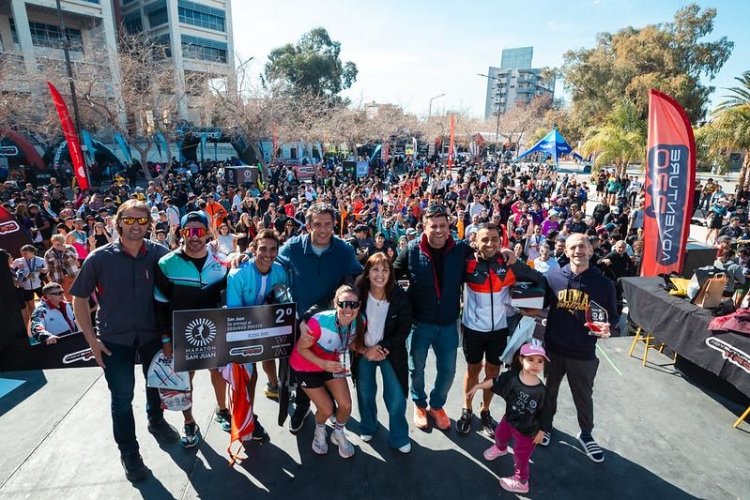La Ciudad acompañó la Maratón Internacional de San Juan con intervenciones artísticas