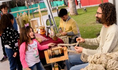 El Mercado Artesanal invita a aprender nuevos oficios
