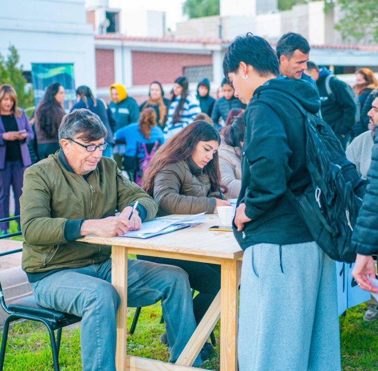 Rivadavia Capacita: más de 1.500 vecinos apuestan a la formación para generar nuevas oportunidades