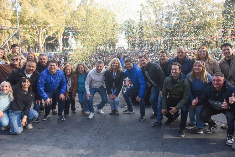Más de 20 mil personas disfrutaron de una gran fiesta por el Día del Niño en Santa Lucía
