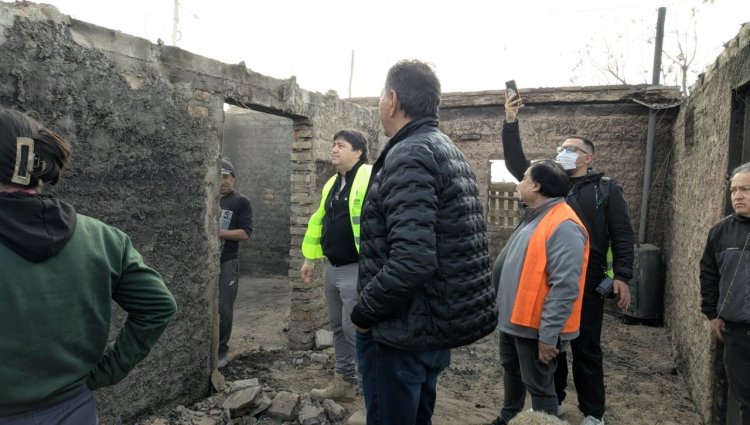 Pocito mantiene un amplio operativo de asistencia y relevamiento tras los incendios provocados por el Zonda