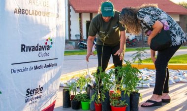 Rivadavia celebra el Día del Árbol Provincial con una gran jornada de Eco Canje y conciencia ambiental