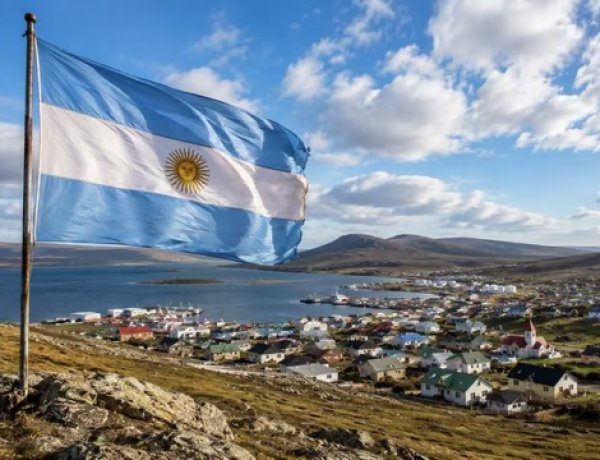 Malvinas: el Gobierno destinará más de $300.000 millones para la construcción de la Base Naval Integrada en Ushuaia
