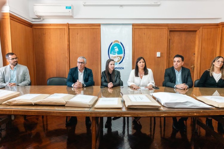 Diez empresas presentaron sus propuestas para construir el Centro de Control Unificado entre San Juan y Mendoza