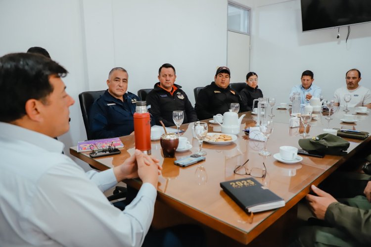 Jachal y fuerzas de seguridad profundizan la planificación del COE ante pronósticos climáticos desfavorables
