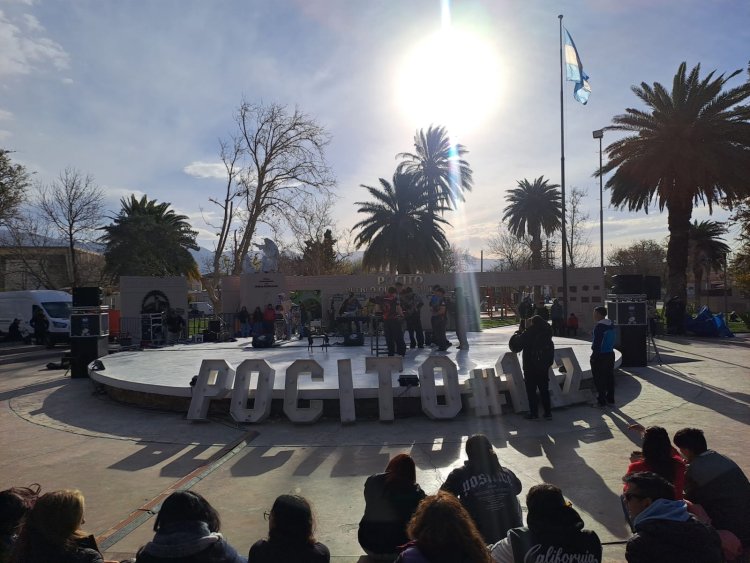 Pocito celebra la Primavera Joven en el Polideportivo Municipal