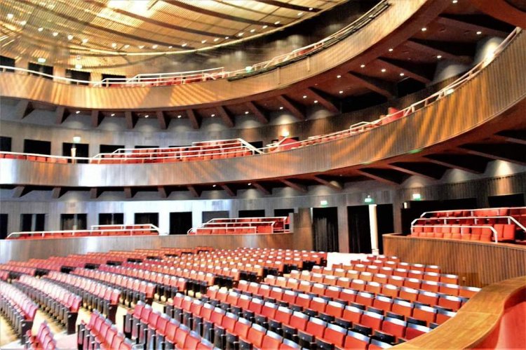 El Teatro del Bicentenario celebra sus 10 años con La Traviata y El Lago de los Cisnes del Teatro Colón