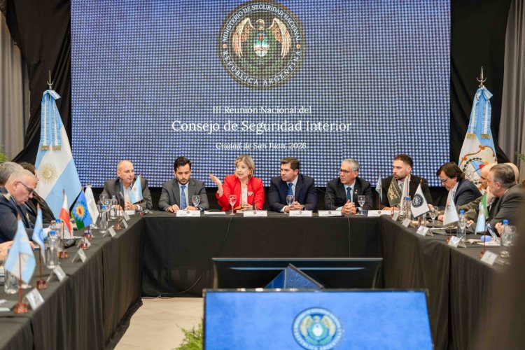 Orrego encabezó el cierre del encuentro federal de Seguridad