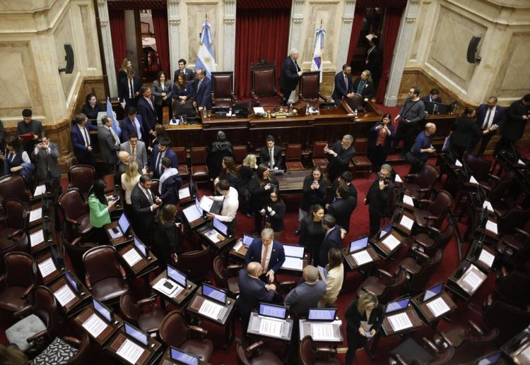 El Senado aprobó la reforma de la Carta Orgánica del Banco Central y el proyecto vuelve a Diputados