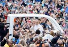 El Papa León XIV dirigió la audiencia general en la plaza de San Pedro