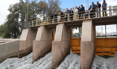 Orrego encabezó la tradicional Bendición de las Aguas en el Partidor San Emiliano