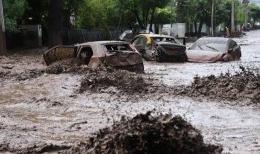 Chile declaró alerta roja por el temporal en Santiago: volaron partes del techo de una terminal de ómnibus