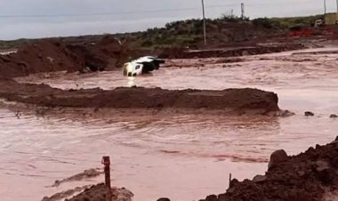 Temporal en Neuquén: rutas cortadas y evacuados por las fuertes tormentas en Añelo