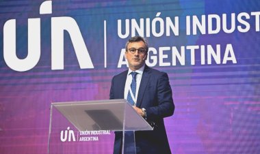 La UIA convoca a economistas a analizar el programa de Milei