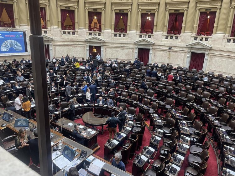 No hubo quórum en Diputados y se cayó la sesión para voltear el DNU 70