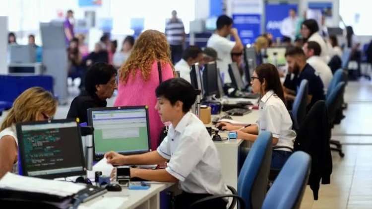 El Gobierno aprobó un nuevo régimen de retiro voluntario para empleados públicos nacionales